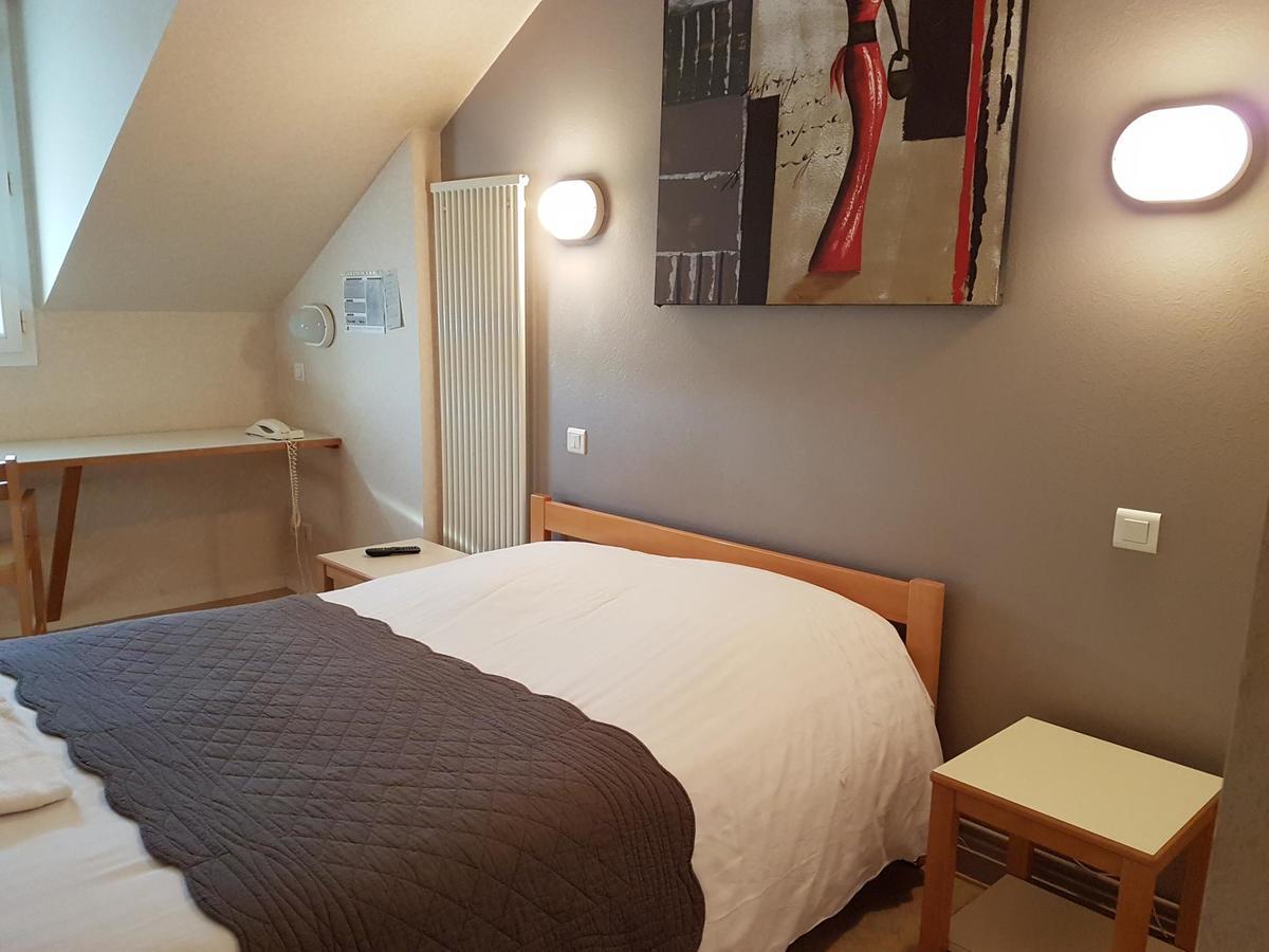 Hotel Le Bretagne Louvigné-de-Bais Room photo